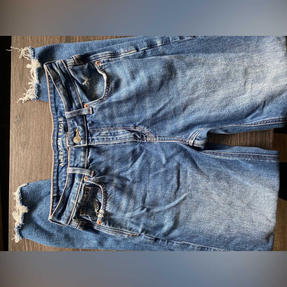 American Eagle Mom jeans